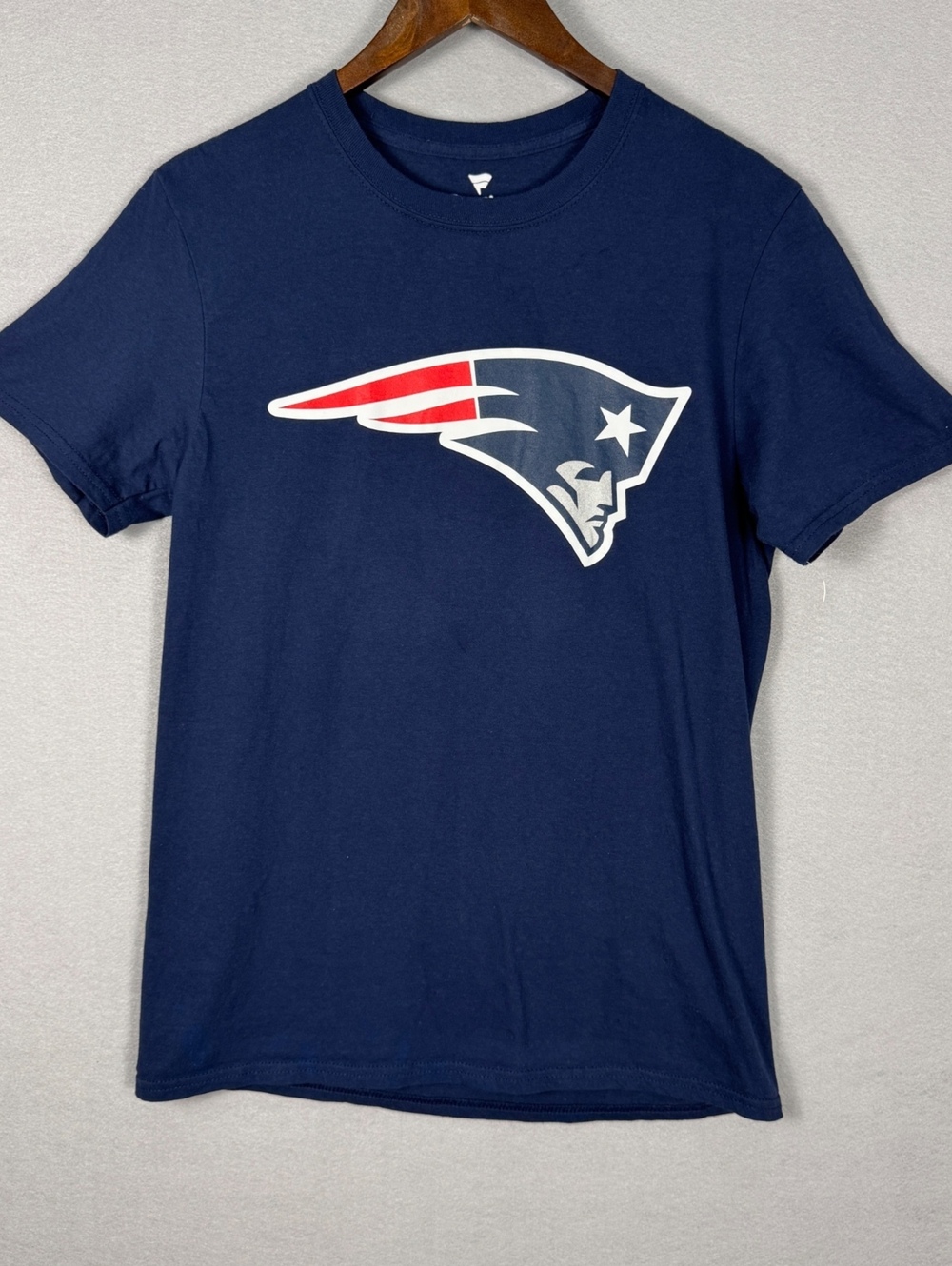 New England Patriots NFL Mens Medium NWT T-Shirt Navy